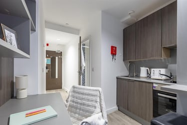 1 bed flat, Colston Avenue, City Centre, Bristol, BS14TR - Image 7